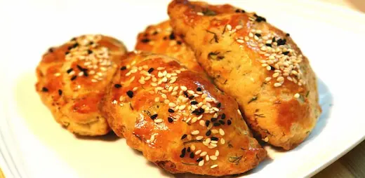 “Otlu peynirle hazırlanmış, taze ve yumuşacık poğaça – doğal ve yöresel lezzet vandangelsin.com’da.”